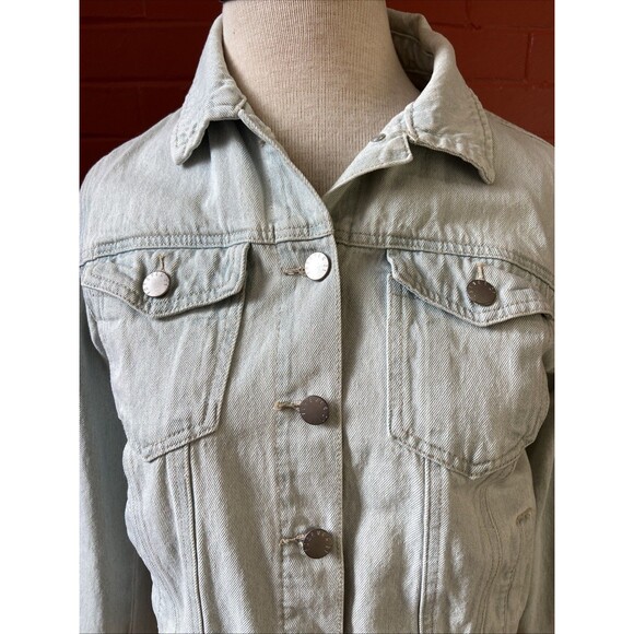 Essential Denim Size S Crop Jean Jacket Light Wash Button Pockets & Side Pockets - Picture 2 of 16